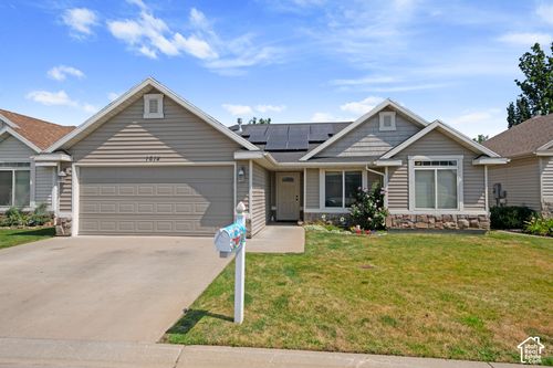 1614 Seneca Dr, Roy, UT, 84067-3679 | Card Image