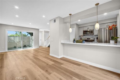 28835 Conejo View Dr, Agoura Hills, CA, 91301-3364 | Card Image