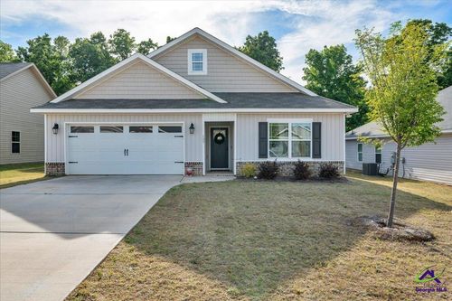 137 Red Tail Cir, Byron, GA, 31008-5874 | Card Image