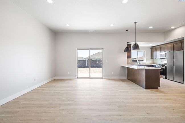 10510 Danube Dr, House other with 4 bedrooms, 2 bathrooms and 3 parking in Pasco WA | Image 8