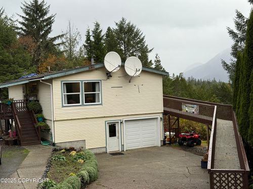 501 Mission St, Wrangell, AK, 99929 | Card Image