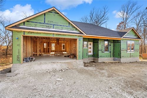 42 Queensferry Dr, Bella Vista, AR, 72715-4733 | Card Image