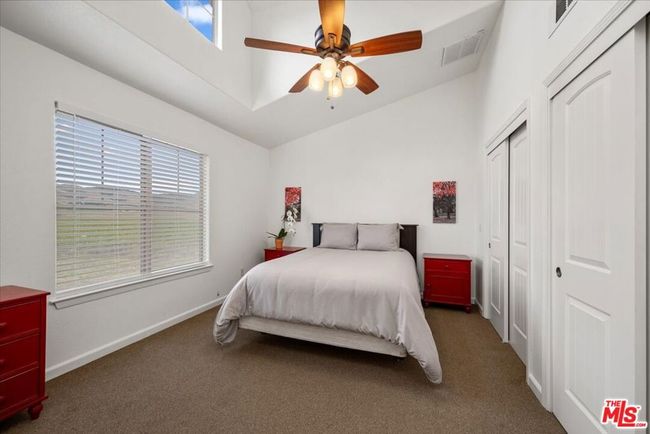 Bedroom 6 | Image 38