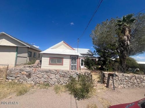 404 Mckinley Ave, Bisbee, AZ, 85603-9751 | Card Image