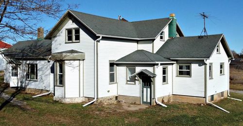 N2119 Bay De Noc Dr, Menominee, MI, 49858-9758 | Card Image