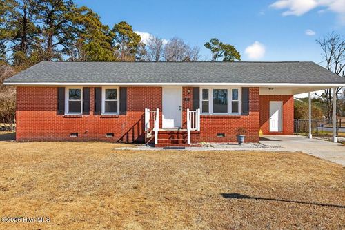 618 Lee Dr, Havelock, NC, 28532-9377 | Card Image