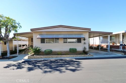 55-3761 Lake Grove Dr, Yorba Linda, CA, 92886-1505 | Card Image