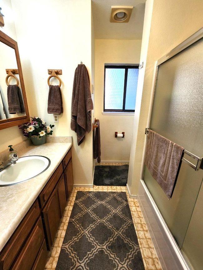 955 Grinding Rock Ct, House other with 3 bedrooms, 2 bathrooms and null parking in West Point CA | Image 27