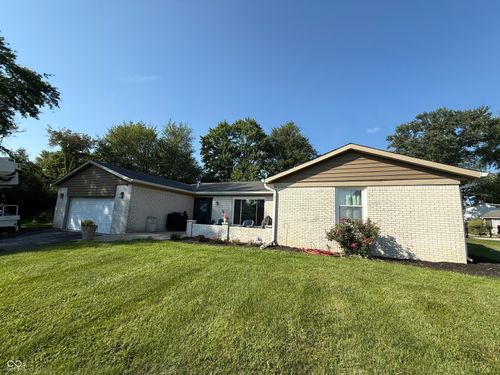 16130 E Lake Shore Dr N, Hope, IN, 47246-9786 | Card Image