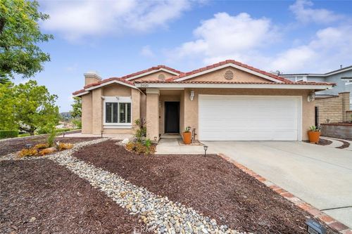 24320 Darrin Dr, Diamond Bar, CA, 91765-1842 | Card Image