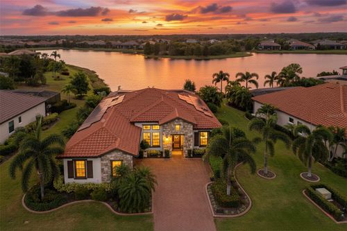 16305 Castle Park Ter, LAKEWOOD RANCH, FL, 34202-5720 | Card Image