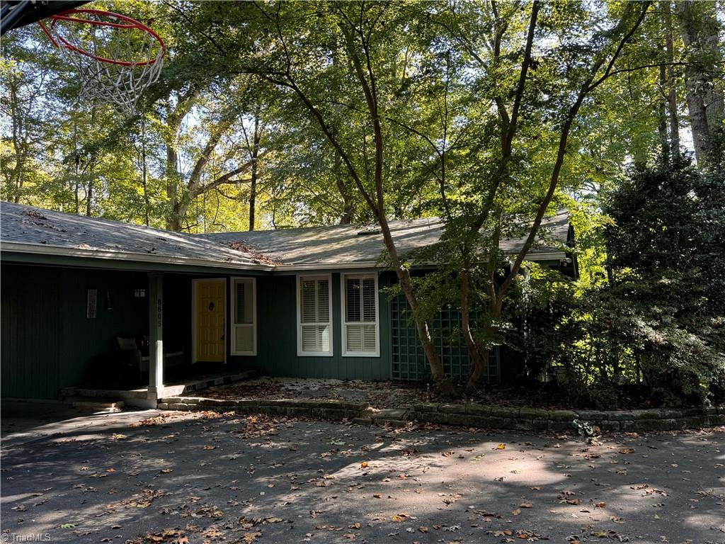 Belhaven Ct, Lewisville, NC 27023