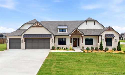 1831 E 44th St, Sand Springs, OK, 74063-7024 | Card Image