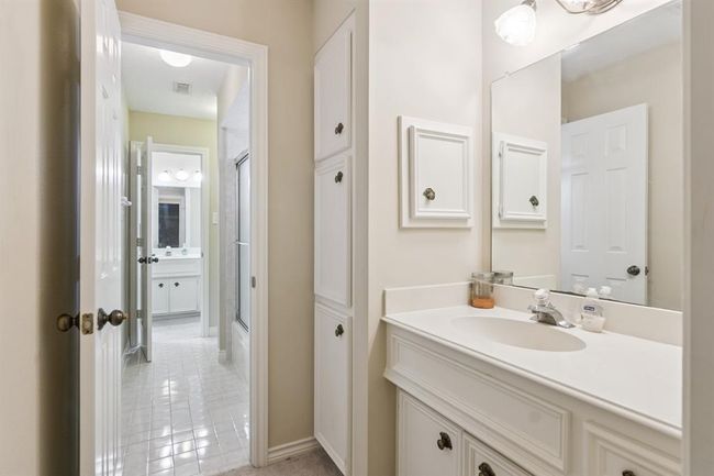 8414 Atascocita Lake Way, House other with 4 bedrooms, 4 bathrooms and 2 parking in Humble TX | Image 8