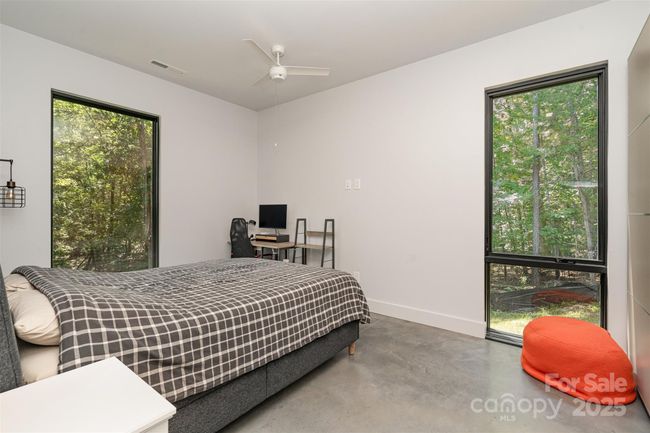 Secondary bedroom | Image 27