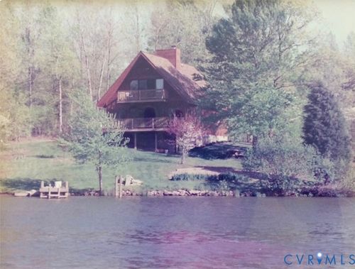 654 Retreat Rd, Bumpass, VA, 23024-4719 | Card Image