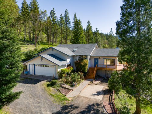 1306 Lewis Rd, Prospect, OR, 97536-9711 | Card Image
