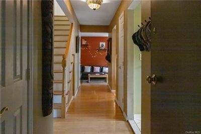 Entry way | Image 2