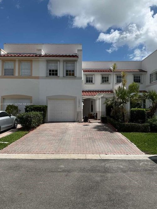 10973 Nw 62nd Ter, Doral, FL, 33178-2851 | Card Image