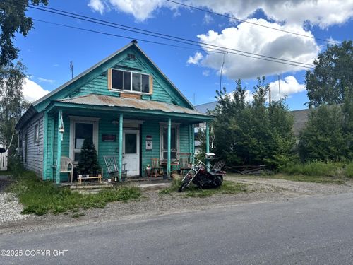 812 5th Ave, Fairbanks, AK, 99701-4441 | Card Image