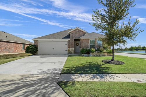 909 Farmstead Way, Josephine, TX, 75189-2464 | Card Image