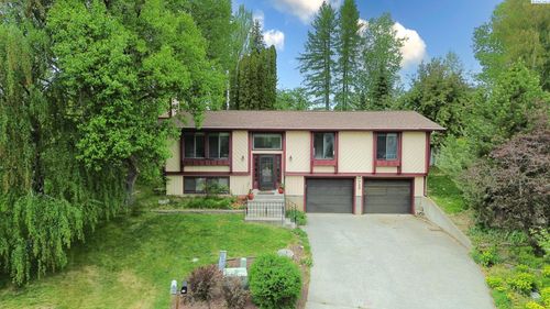 760 Se Greenhill Ct, Pullman, WA, 99163-8648 | Card Image