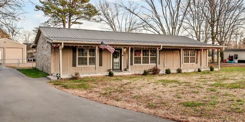 214 Eastside Dr, White House, TN, 37188-8915 | Card Image