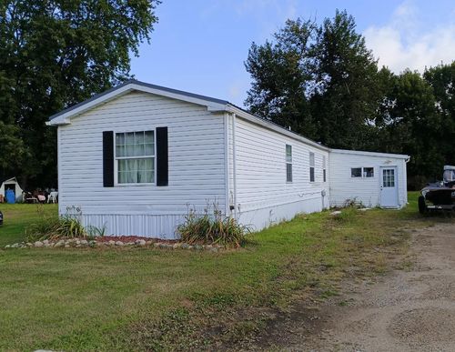 1-300 Main St E, Bertha, MN, 56437-1289 | Card Image