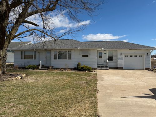 1167 432nd Ave, Clinton, IA, 52732-8714 | Card Image