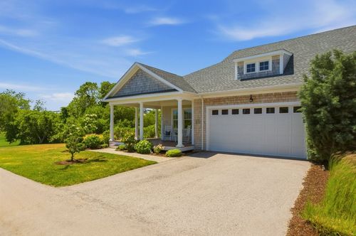 194 Rebels Way, Portsmouth, RI, 02871-1067 | Card Image