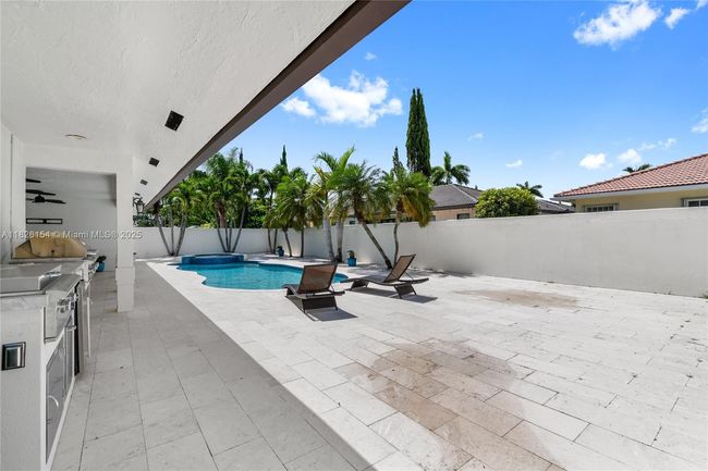 14288 Sw 21 St Ter, House other with 4 bedrooms, 4 bathrooms and null parking in Miami FL | Image 17