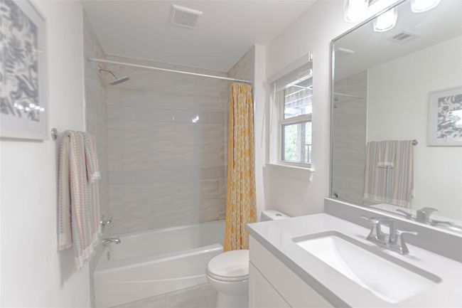 APT-204 - 3604 Clawson Rd, Condo with 2 bedrooms, 2 bathrooms and 2 parking in Austin TX | Image 27