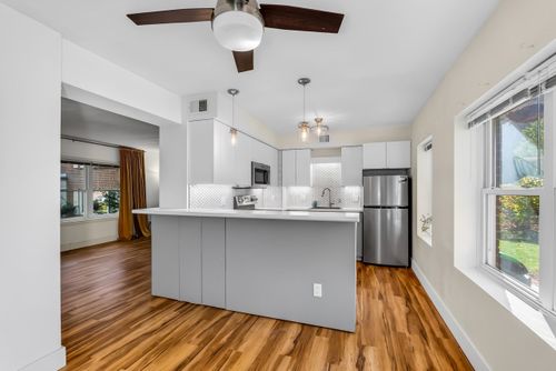 20 Sherman Terrace, Madison, WI, 53704 | Card Image