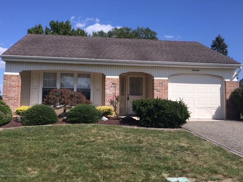 19 Marlow Ave, Manchester, NJ, 08759-6730 | Card Image