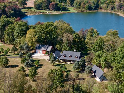 11445 F Dr S, Ceresco, MI, 49033-8704 | Card Image