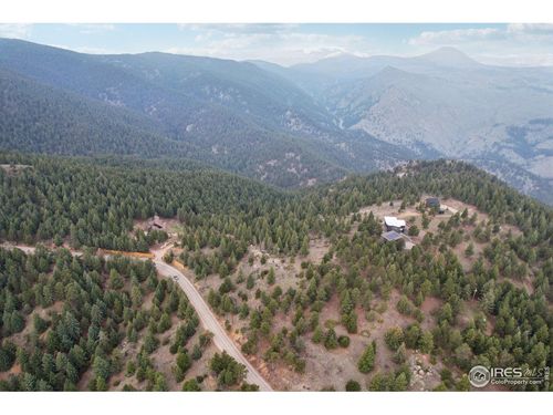2200 Magnolia Dr, Nederland, CO, 80466-9604 | Card Image