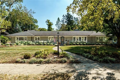 334 Schantz Ave, Oakwood, OH, 45409-2328 | Card Image