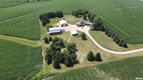 1252 240th St, Tipton, IA, 52772-9305 | Card Image