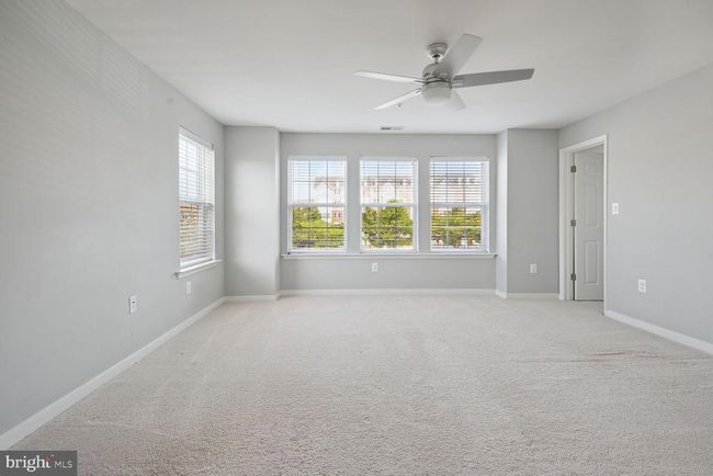 25562 Casale Ter, Townhouse with 3 bedrooms, 3 bathrooms and null parking in CHANTILLY VA | Image 13