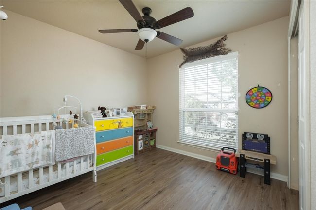 138 Talon Dr, House other with 3 bedrooms, 2 bathrooms and 4 parking in Luling TX | Image 16