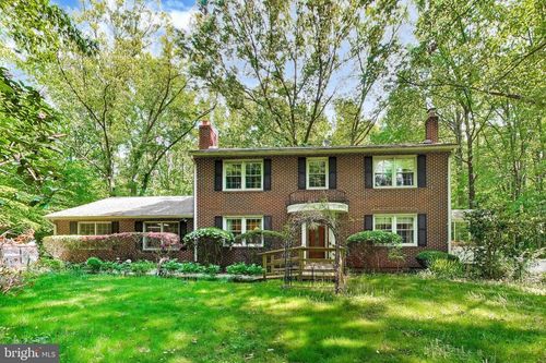 9220 Croom Acres Ter, UPPER MARLBORO, MD, 20772-8328 | Card Image