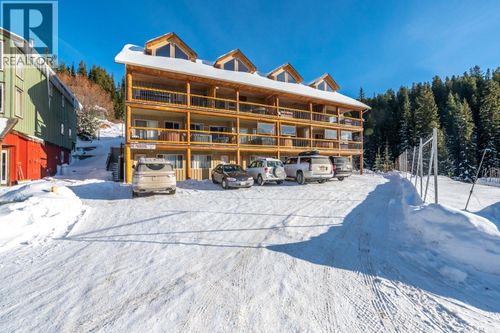 204-161 Clearview Cres, Penticton, BC, V2A0E2 | Card Image