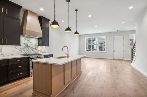 3207B Long Blvd, Nashville, TN, 37203 | Card Image