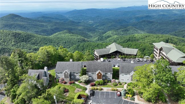304 - 150 Prudden Ln, Condo with 2 bedrooms, 2 bathrooms and null parking in Blowing Rock NC | Image 26