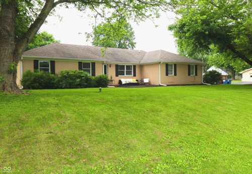 3119 W Burning Tree Rd, Crawfordsville, IN, 47933-5021 | Card Image