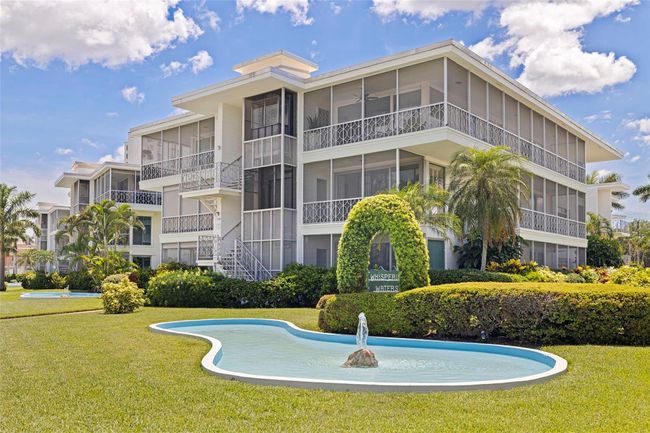 UNIT-6 - 1060 N Shore Dr Ne, Condo with 2 bedrooms, 2 bathrooms and null parking in ST PETERSBURG FL | Image 20