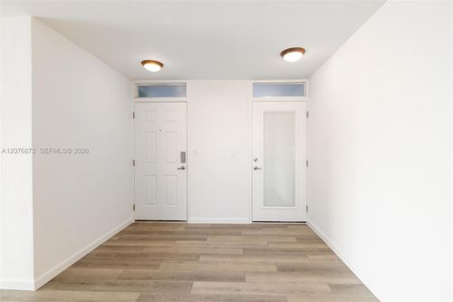 604-1045 10th Street, Miami Beach, FL, 33139 | Card Image