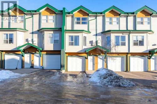 123 Arabian Dr, Fort Mcmurray, AB, T9H5N9 | Card Image