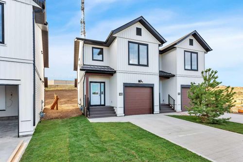 54 Concord Rise, Sylvan Lake, AB, T4S0N7 | Card Image