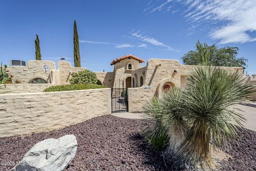 660 W Placita Nueva, Green Valley, AZ, 85614-2828 | Card Image